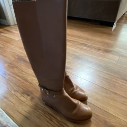 Michael Kors size 6 women’s Shoes 