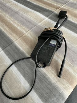 Surface Pro Charger