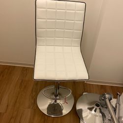Chair / Stool 