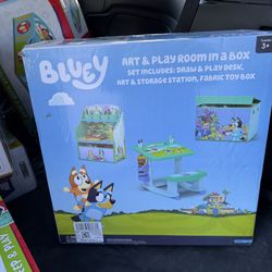 Bluey 3-Piece Art & Play Toddler desk - NEW