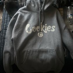 Cookies sweater