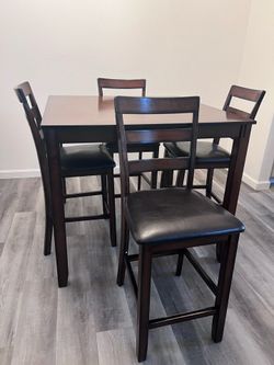 5-Piece Counter Height Dining Table Set – Dark Espresso – Excellent Condition