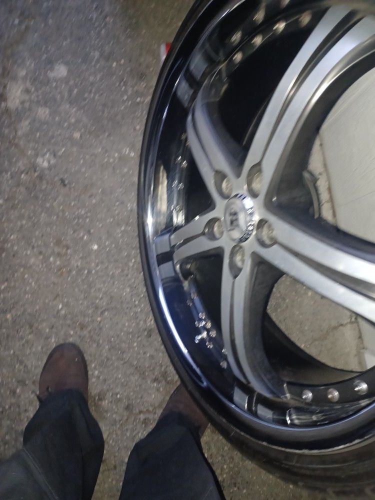 Lexani LSS-5 Wheels