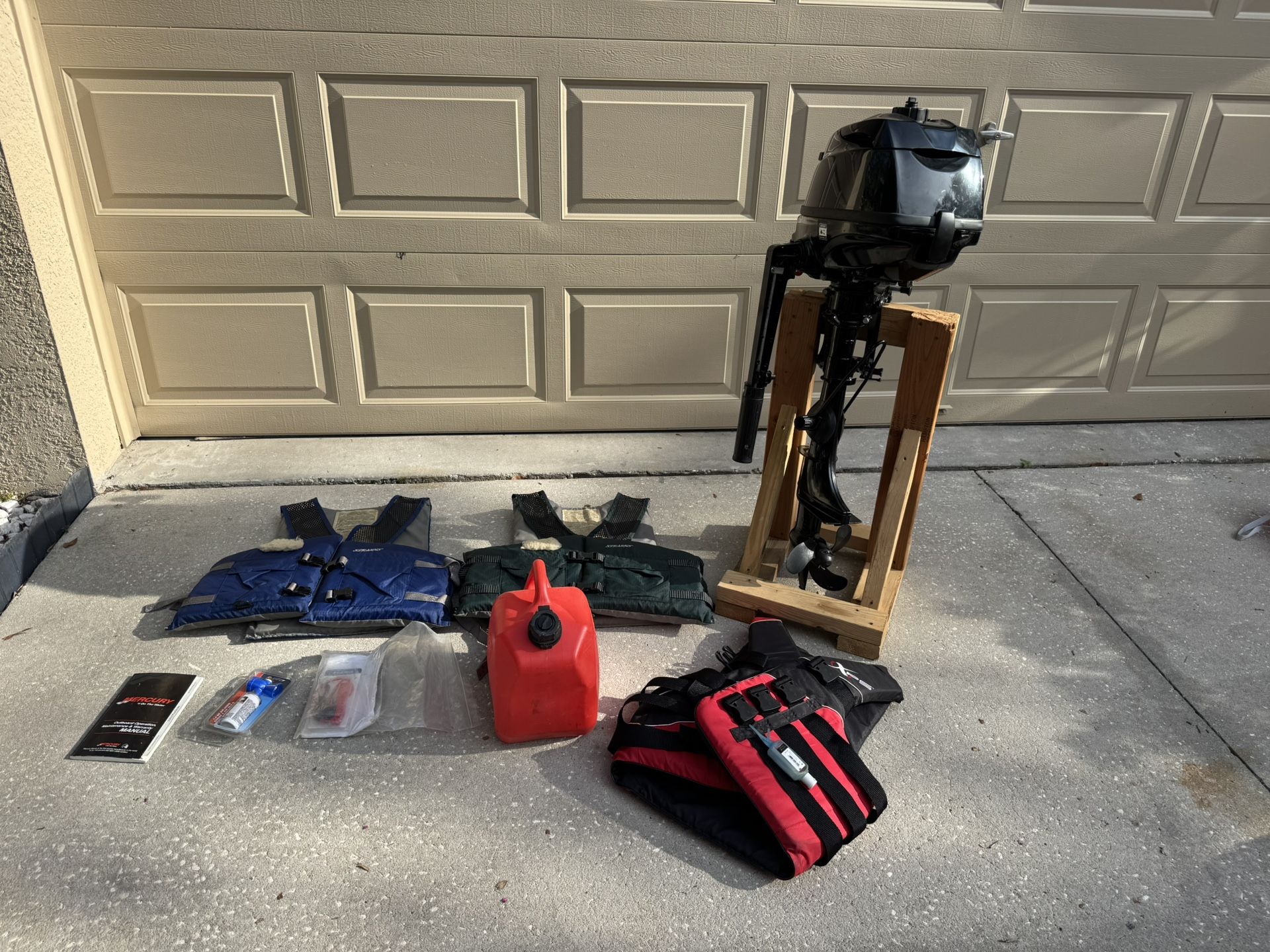 Mercury 2.5 Boat Motor 