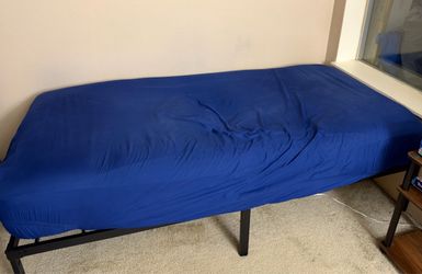 Twins bed and bed frame