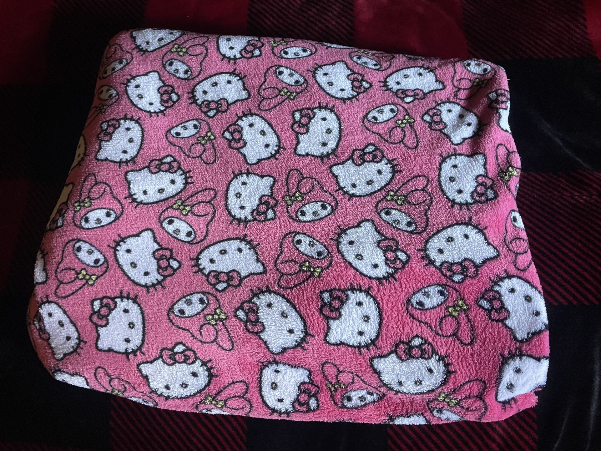 Hello Kitty Blanket King Size