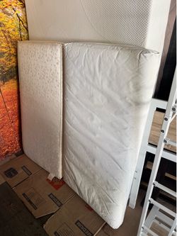 2 crib / toddler mattress