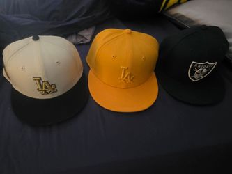 3 new era hats 7 1/2"