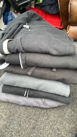 Men’s Hoodies & zipper sweater bundle