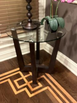 Gorgeous End Table