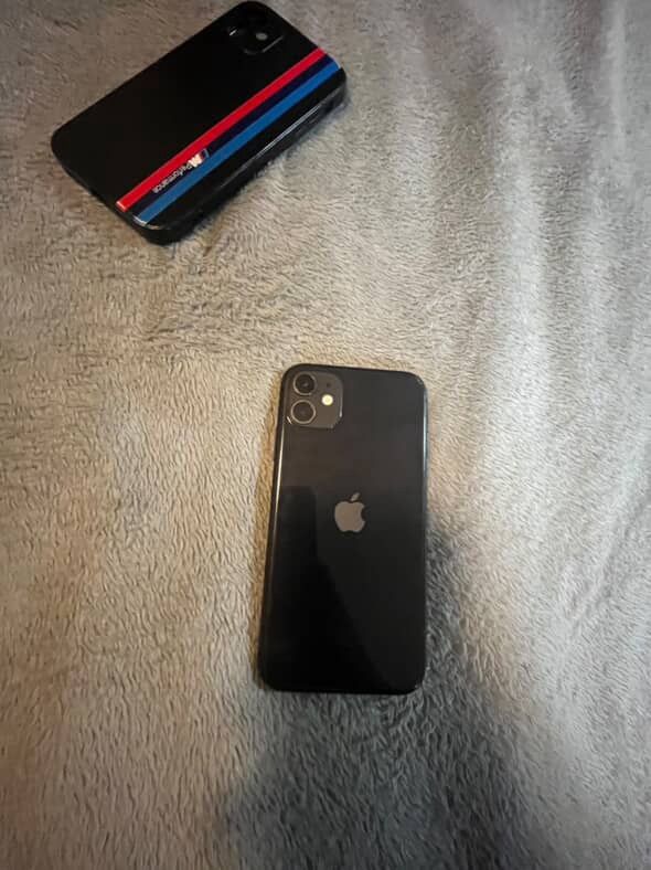 iPhone 11