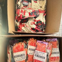 5000 wholesale lot of NEW gloves - mixed