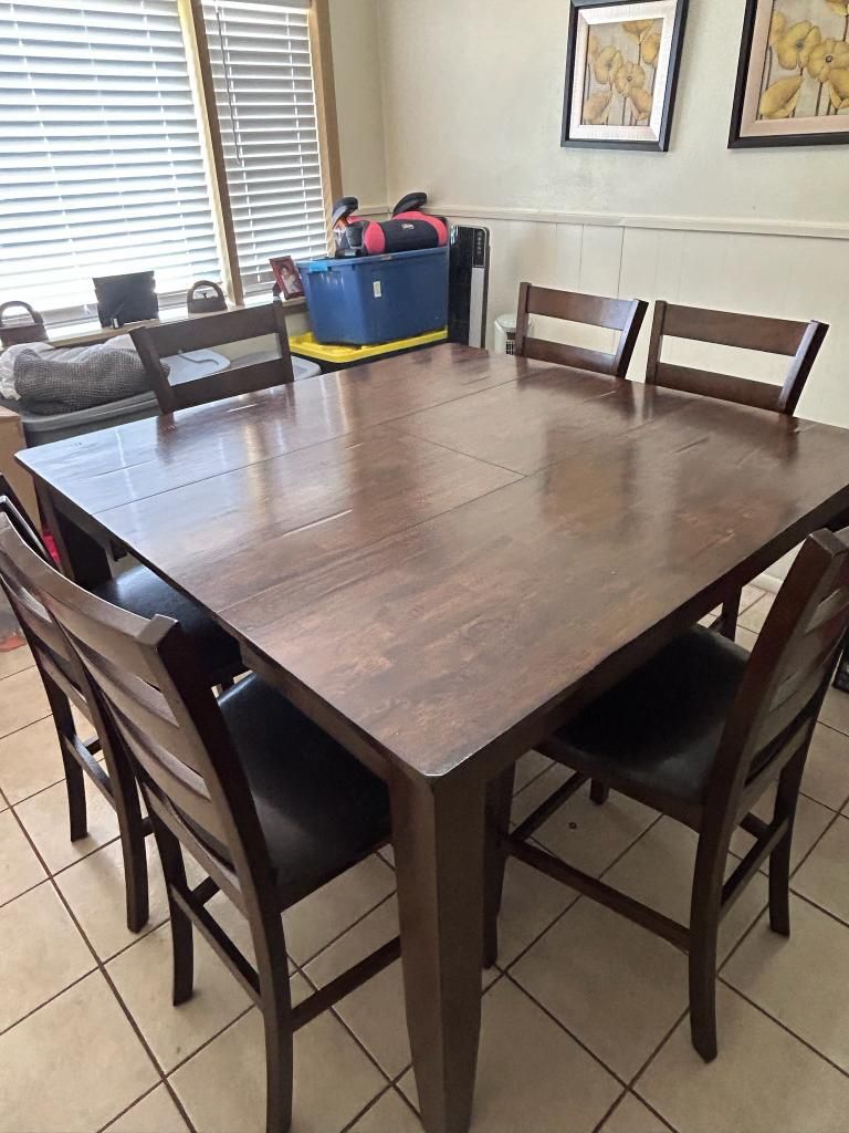Dining Table Set