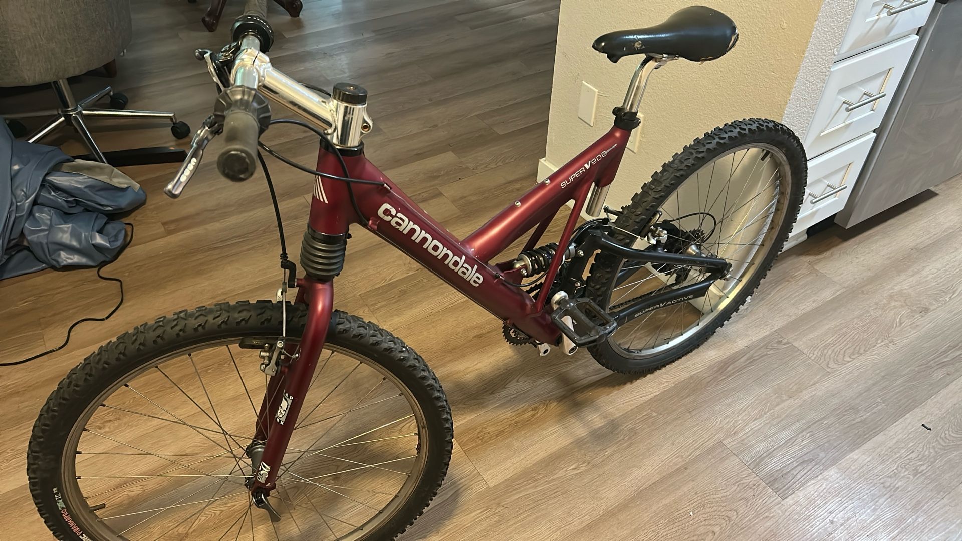 Cannondale mountain bike