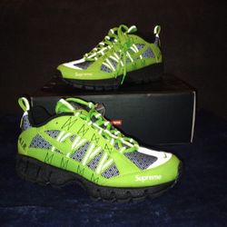 NWB Mens Nike Supreme x Air Humara 17 Size 9