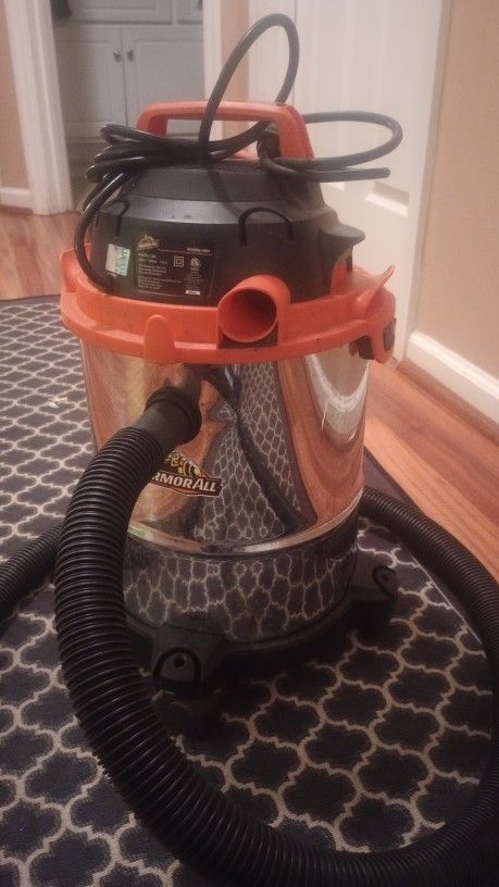 Dry vacuum