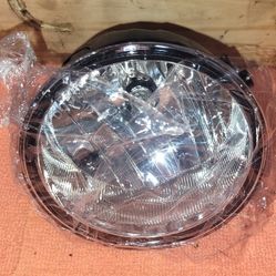 FOG LIGHT BRAND NEW 