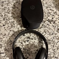 Beats Studio Pro 
