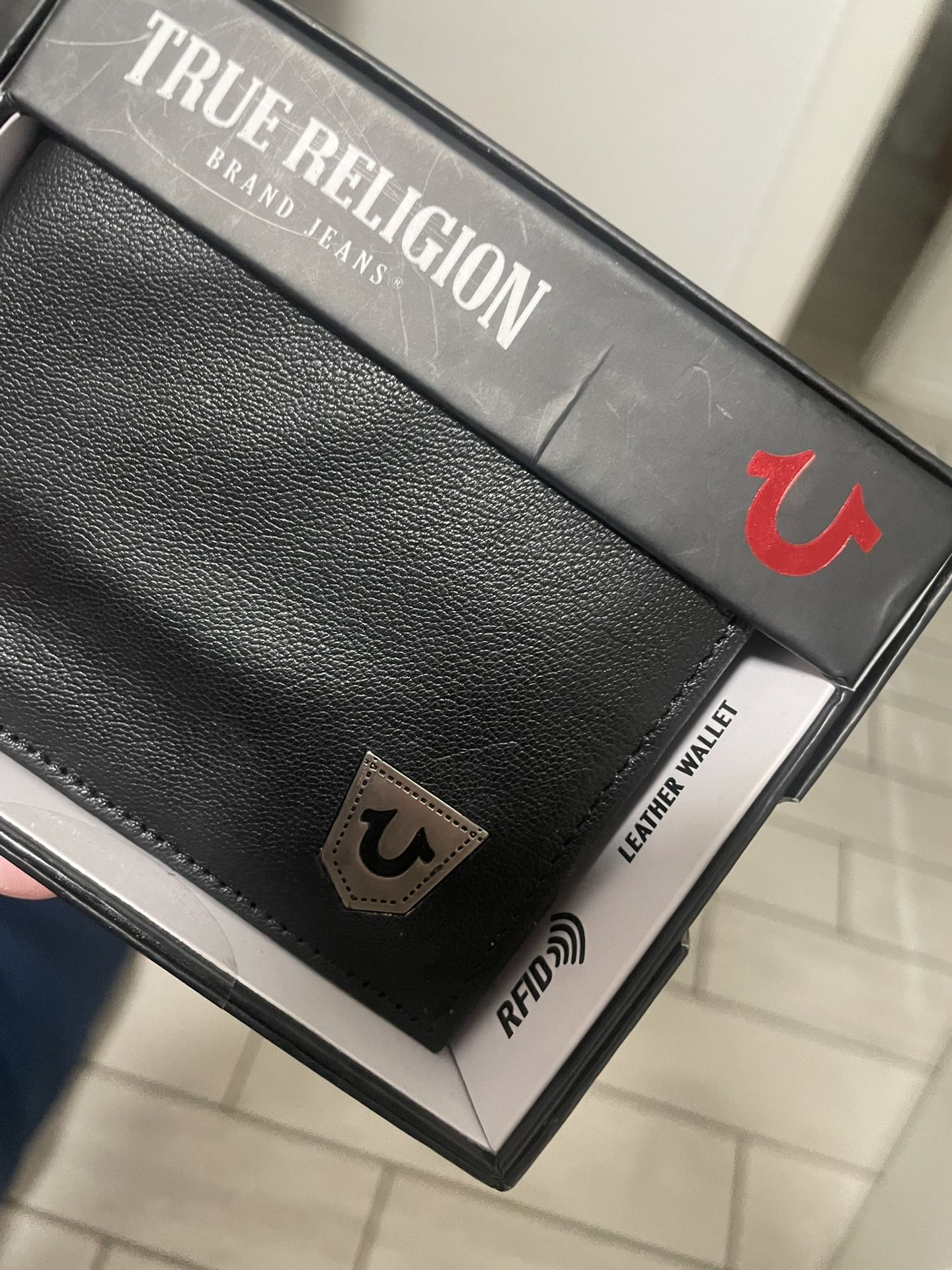 True Religion Men’s Wallet