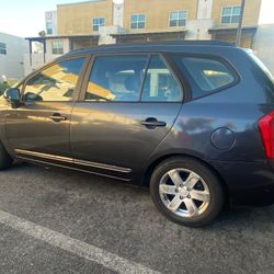 2007 KIA Rondo