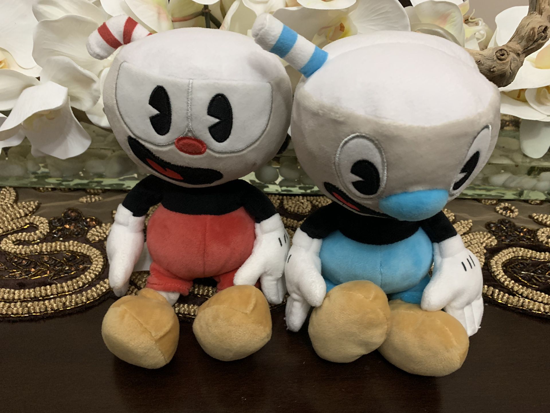 Cup heads plushies