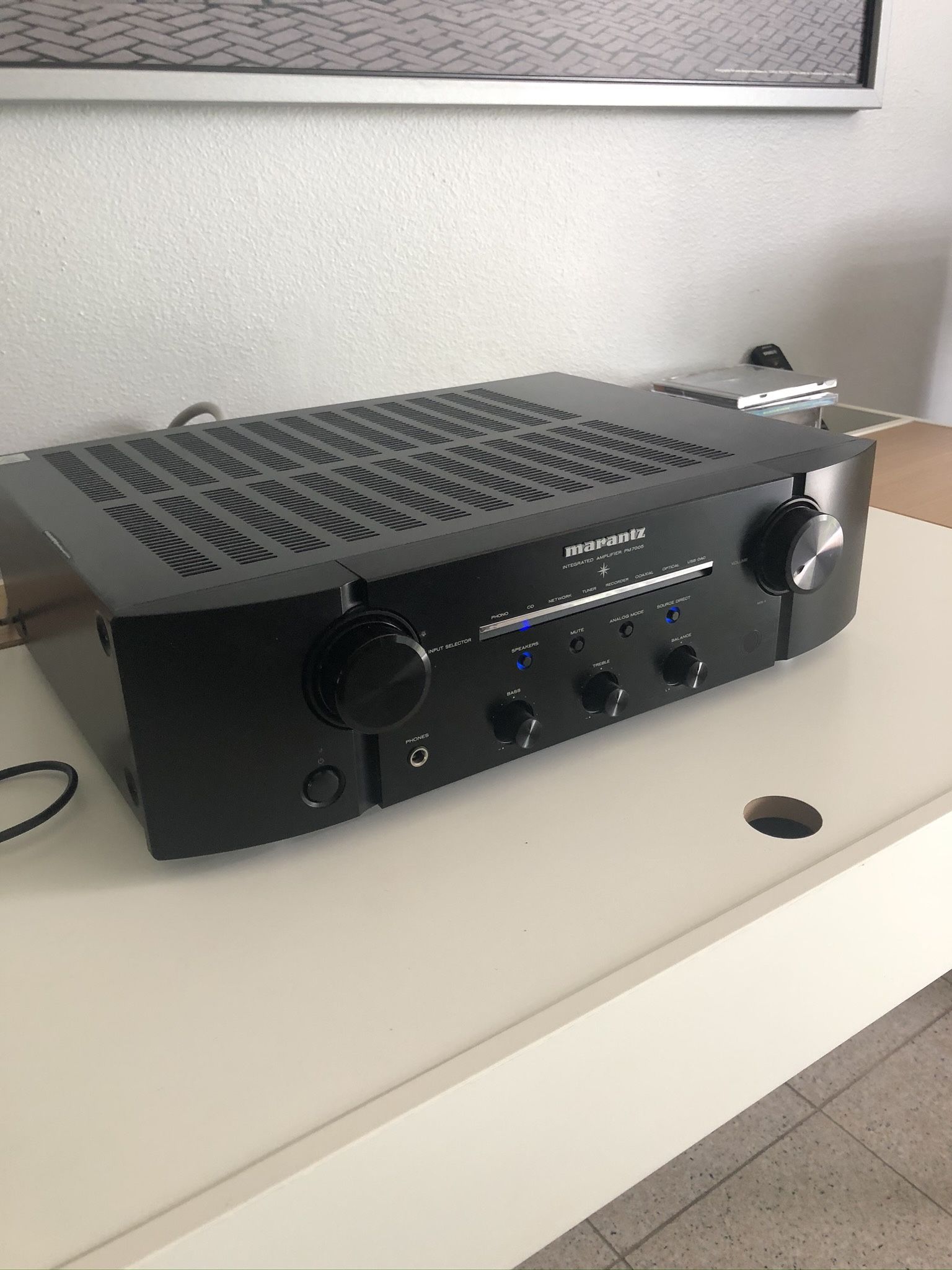 Marantz PM7005 Integrated Stereo Amplifier With Built-in DAC MADE IN JAPAN