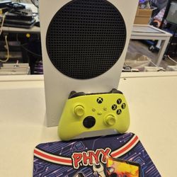 512GB Xbox Series S -3417 $260