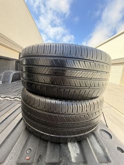 235/45/18 Hankook Kinergy GT 60%+ Tread (2)