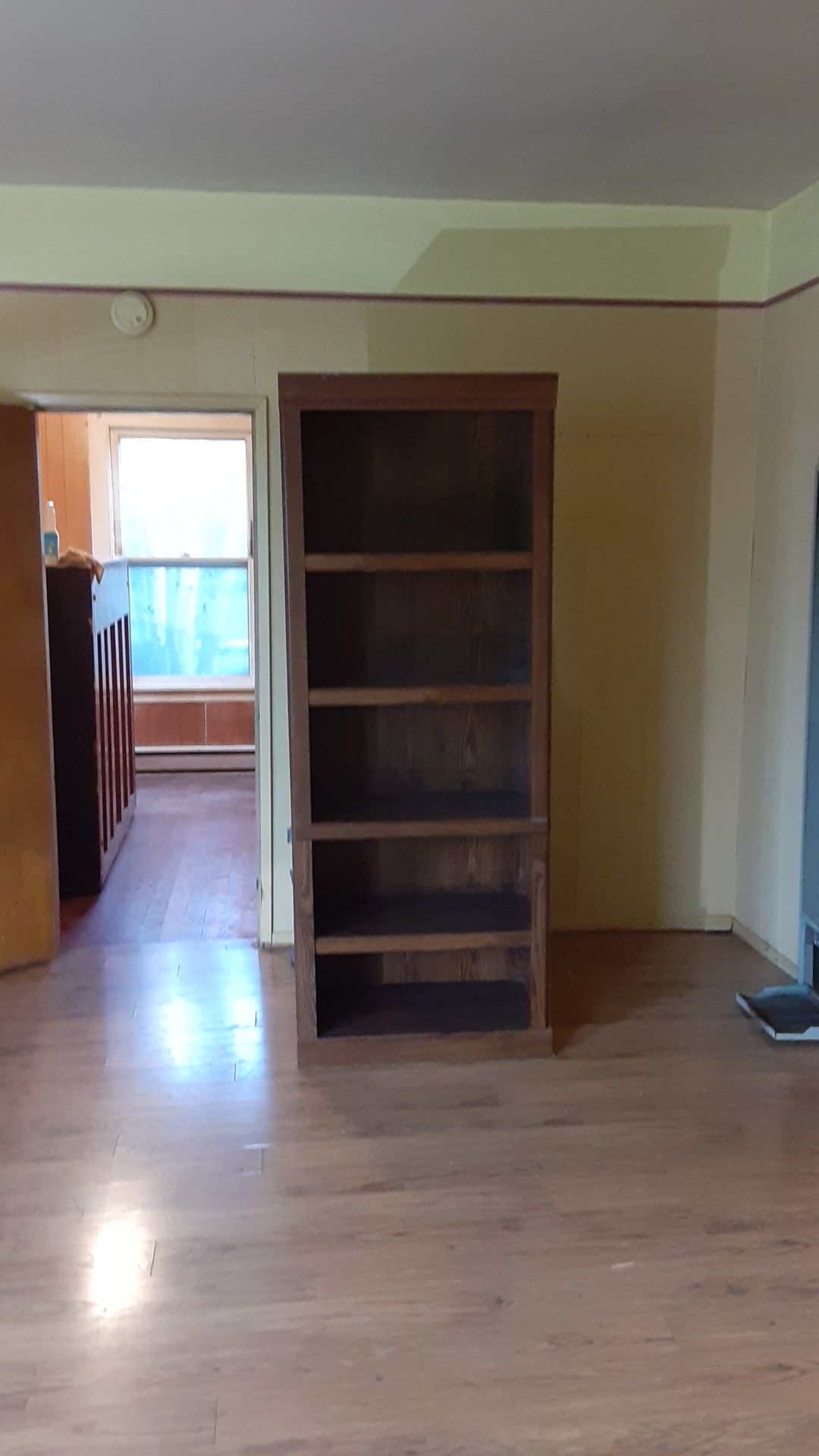 2 - Bookshelves 30 x 16 x 78