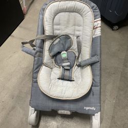 INFANT ROCKER