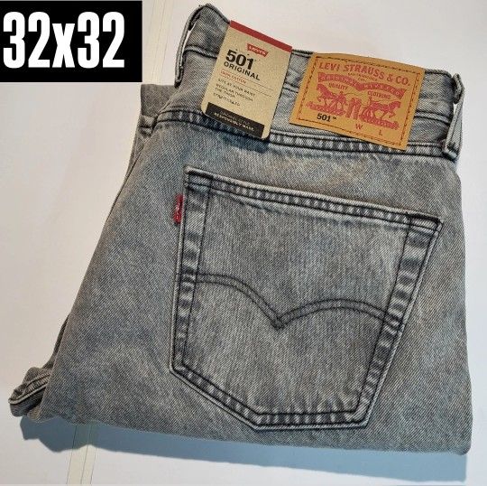levi's 501 light gray wash jeans