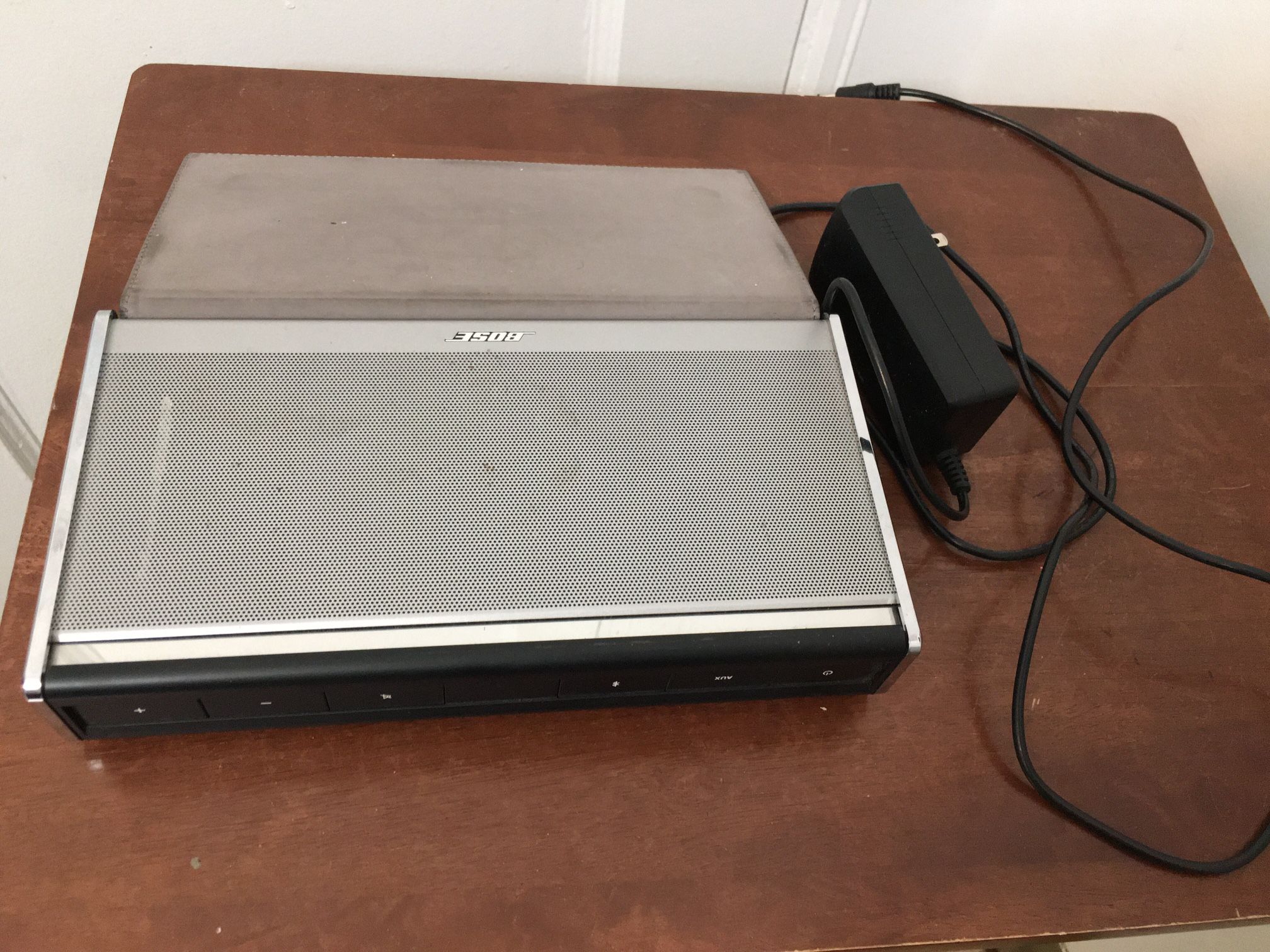 Bose Soundlink Bluetooth wireless Mobile Speaker