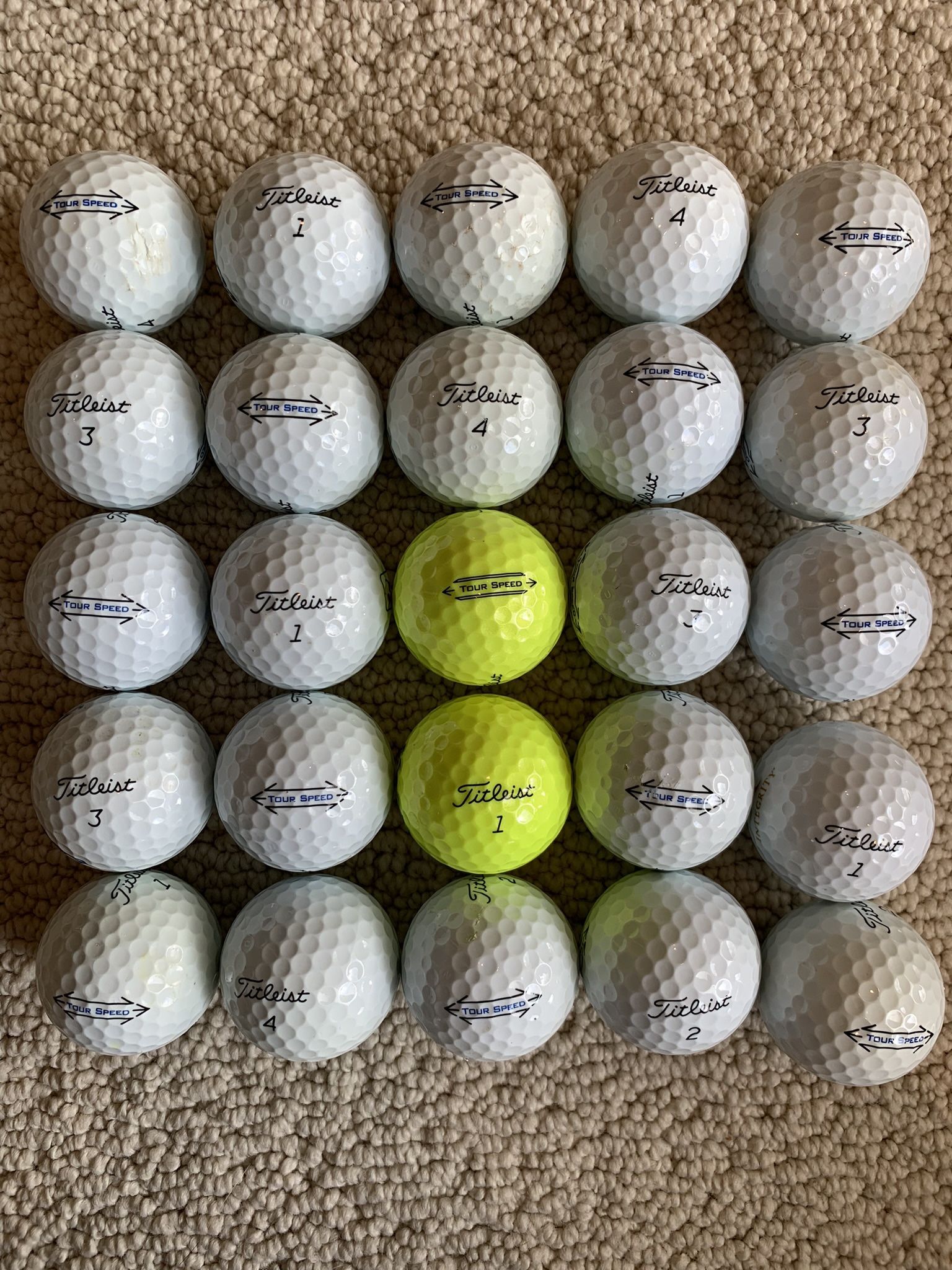 25 used Titleist Tour Speed golf balls