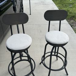 Barstools shoot me an offer