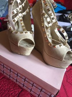 Wild diva kendall natural wedges heels with spikes