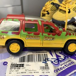 Jurassic Park Ford Explorer