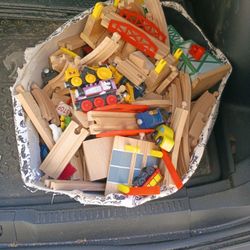 Complete Wooden Train Set 150plus