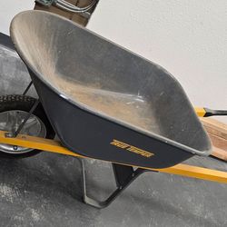 Wheel barrel