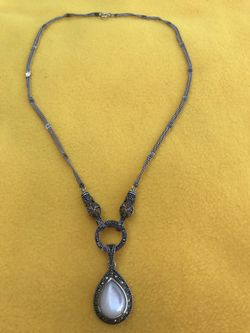 Beautiful Vintage Solid 925 Silver Necklace with white stone
