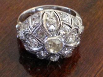 Soltija diamantes y platino