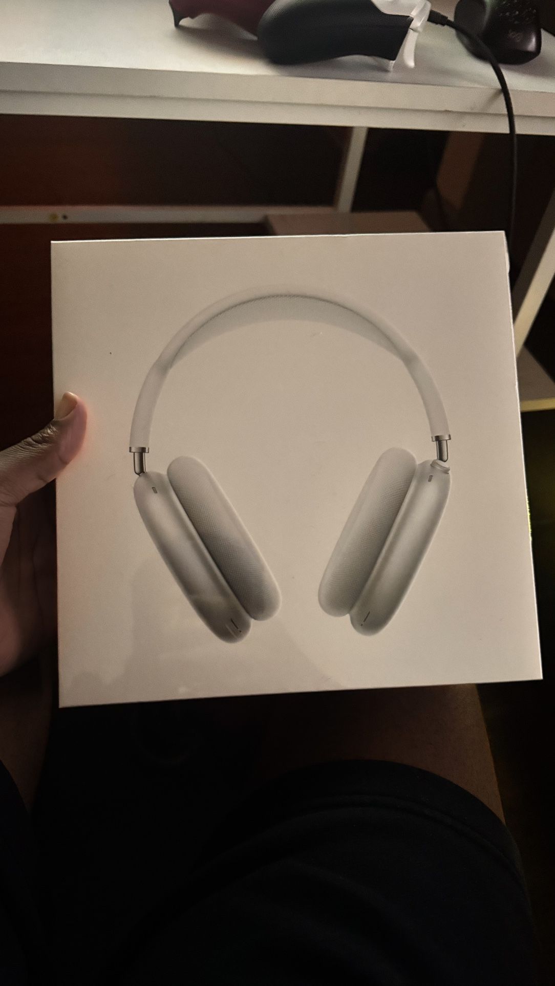 AIRPODS MAX HEADPHONES