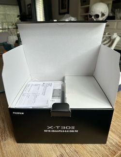 Fujifilm - X-T30 II Mirrorless Camera with Lens Kit (NEW)
