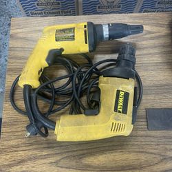 Dewalt Screw Guns 