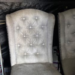 Dinning Table With Chairs 