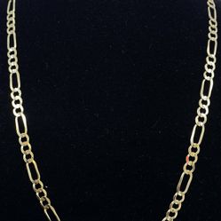 $2500 Yellow Gold Figaro Chain Necklace 