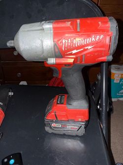 Milwaukee M18 1/2 Impact