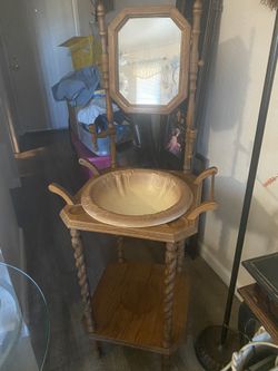 Old Fashion Basin W/mirror