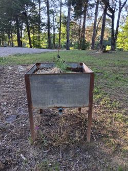 Vintage Metal Wash Tub, Repurposed Rustic Garden Planter