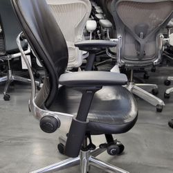 Hardly Used Steelcase Leap V2 Chair