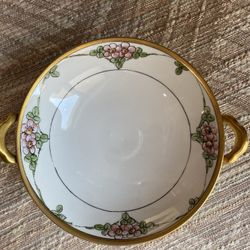Hand Painted Japanese Serving Mixed Dish Bowl For decorative Purposes Pedestal